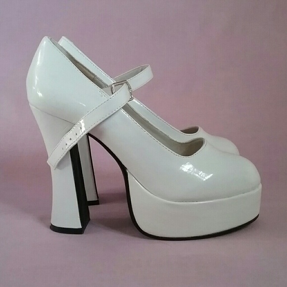 Ellie Shoes - White Patent Chunky Platform Mary Jane Heels